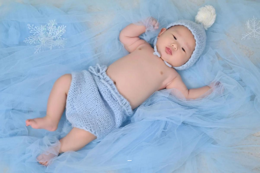武汉供卵包生男孩摸孕妇肚子沾喜气